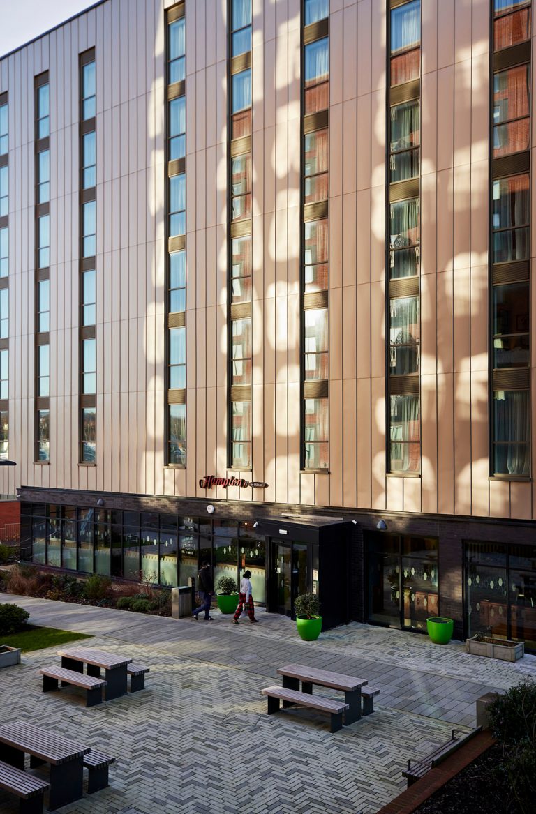 GENR8 ROCHDALE_HLA2179_HR